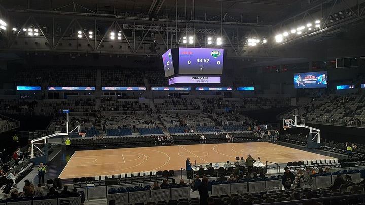 4-0，0-0！世界杯狂欢夜：伊朗创纪录 比利时翻车 西班牙基本出线（封面配图）
